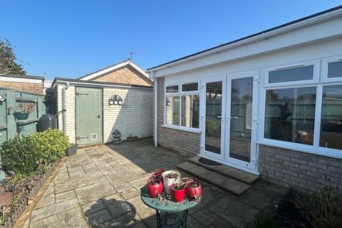 2 bedroom semi-detached bungalow for sale, Heathfield Road, West Moors, Ferndown