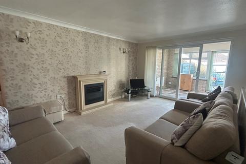 2 bedroom semi-detached bungalow for sale, Heathfield Road, West Moors, Ferndown