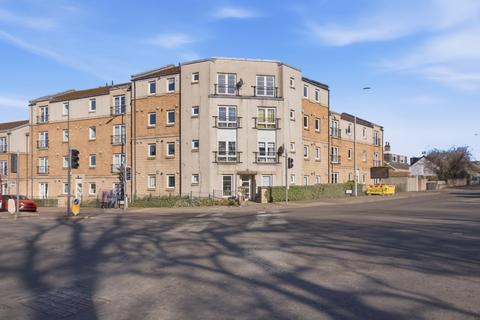 215/8 Duddingston Park South, Edinburgh, EH15
