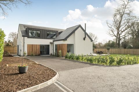 4 bedroom detached house for sale, Cross Way, Shawford, Winchester, Hampshire, SO21