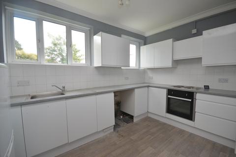 2 bedroom end of terrace house to rent, Paston Crescent Lee SE12