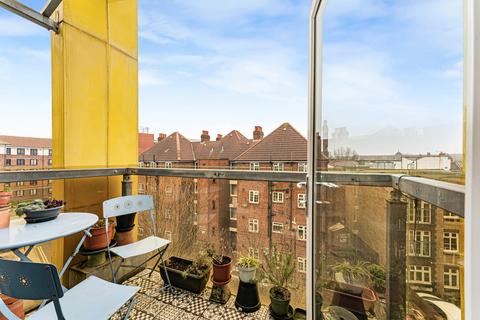 2 bedroom apartment for sale, Dunn Street, London, E8