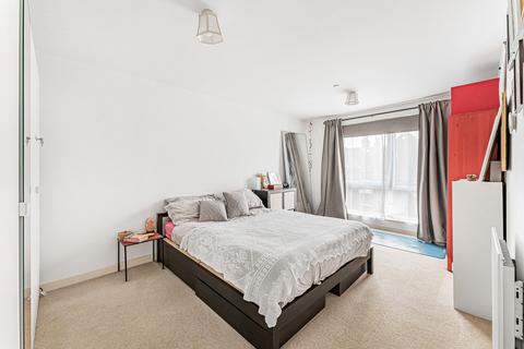 2 bedroom apartment for sale, Dunn Street, London, E8