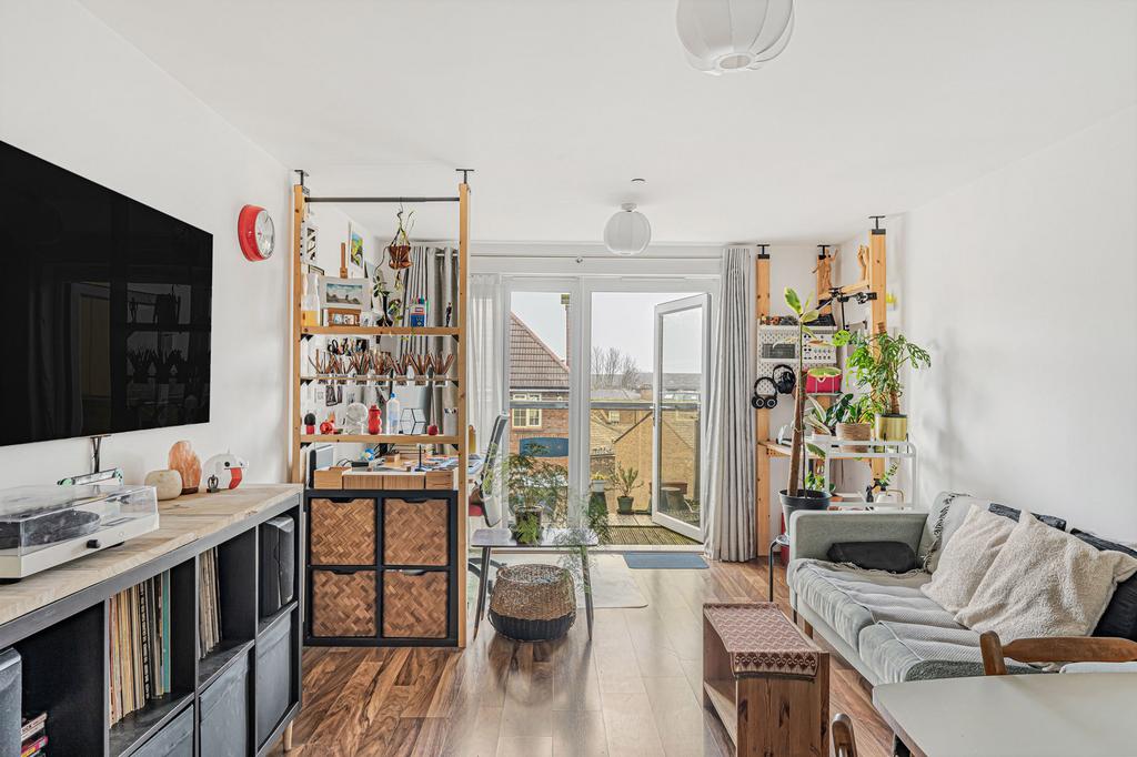 Reception/Kitchen