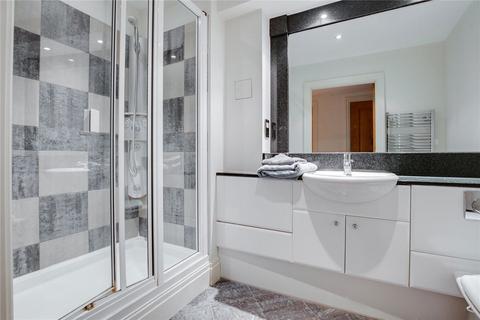 2 bedroom flat to rent, Aspect Court, London SW6