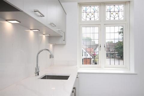 undefined, STATION APPROACH, TADWORTH, KT20