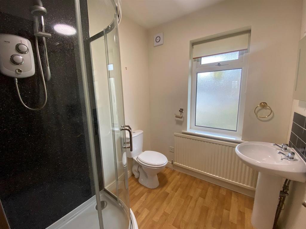 GROUND FLOOR SHOWER ROOM#.jpg