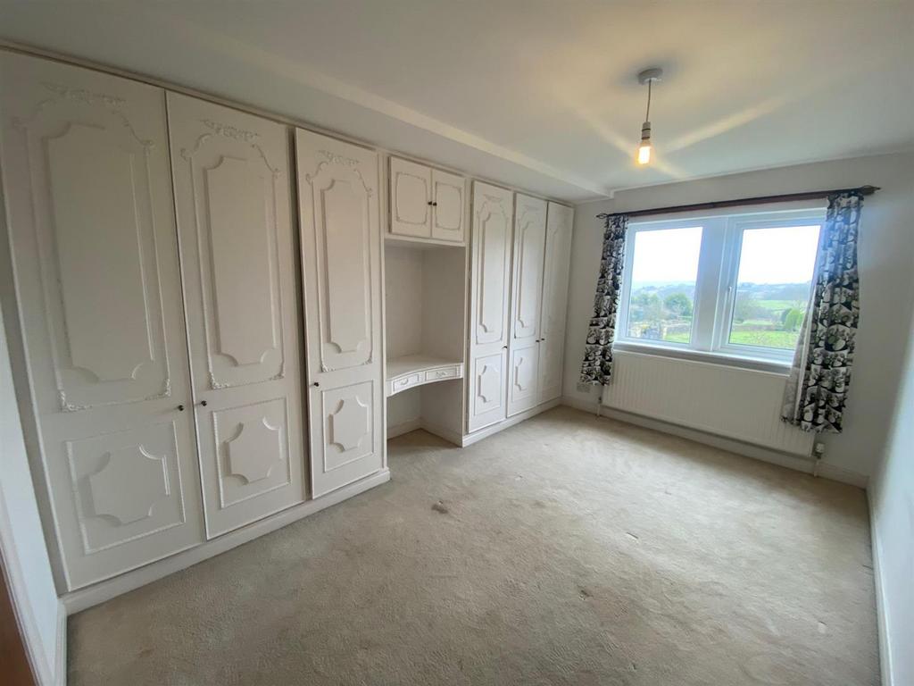 BEDROOM REAR LEFT.jpg