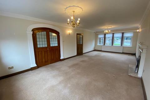 4 bedroom detached house to rent, Ing Head Terrace, Halifax