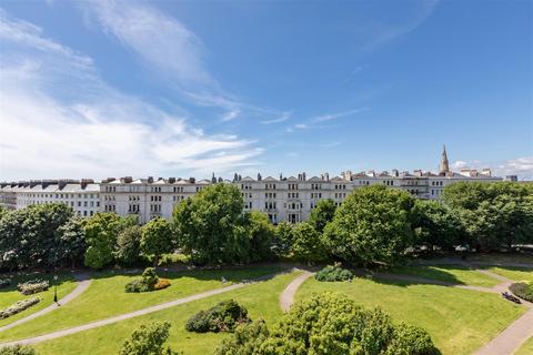 2 bedroom apartment for sale, Palmeira Square, Hove BN3