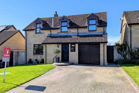 Weston Close, East Chinnock, Yeovil