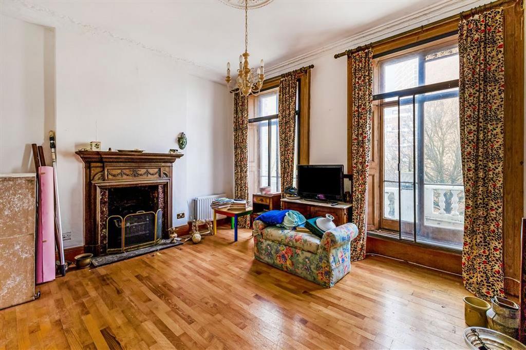 Living room, fireplace