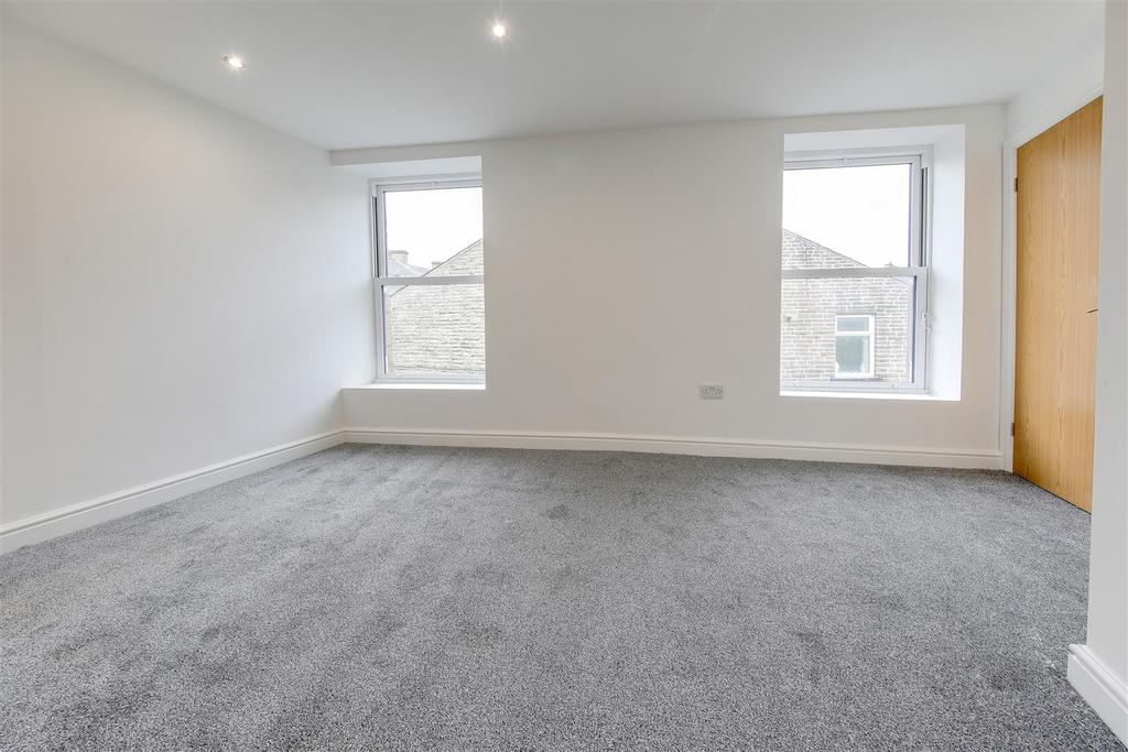 Bedroom 1 Alt 2