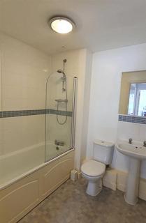1 bedroom apartment to rent, PARK VIEW ROAD, LEATHERHEAD, KT22