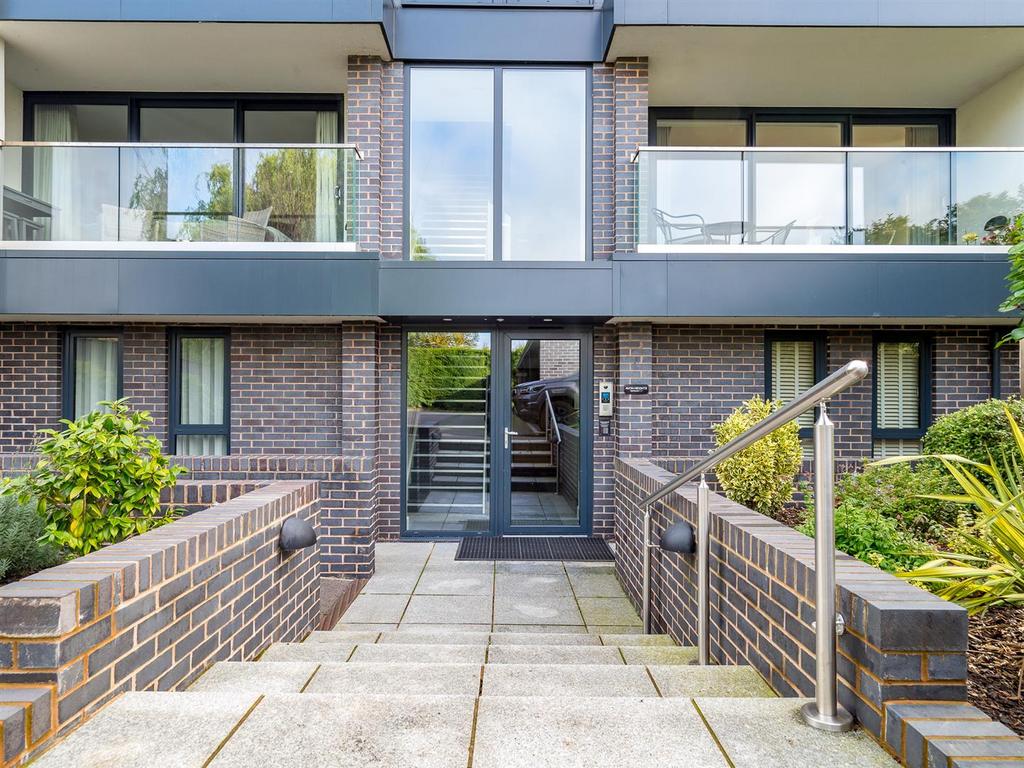 1 Avon Heights-33.jpg