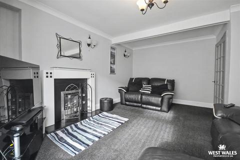 undefined, North Road, Cardigan