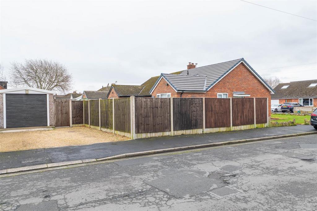 Rear Garage