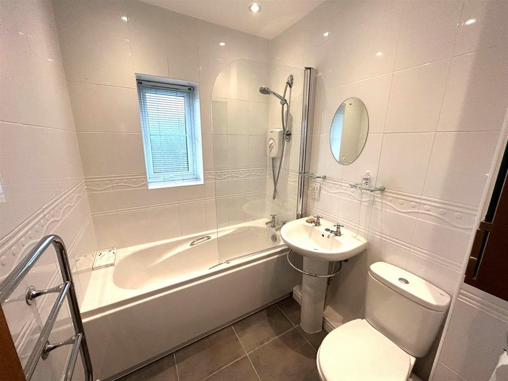 Bath.jpg