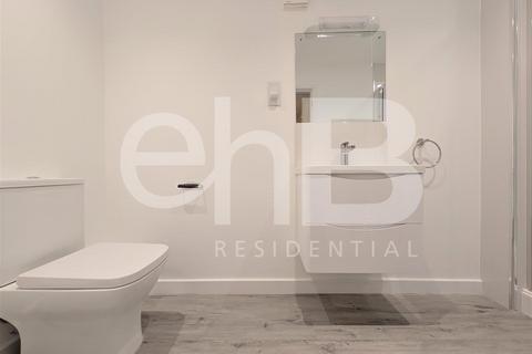 undefined, 63 Coten End, Warwick