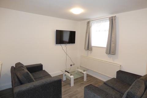 6 bedroom house share to rent, Edwin Street, Gravesend, Kent, DA12