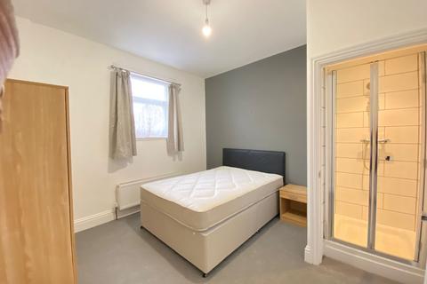 6 bedroom house share to rent, Edwin Street, Gravesend, Kent, DA12