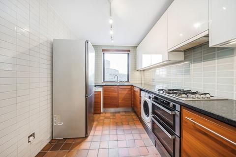 2 bedroom flat for sale, Stevenage Road, London SW6