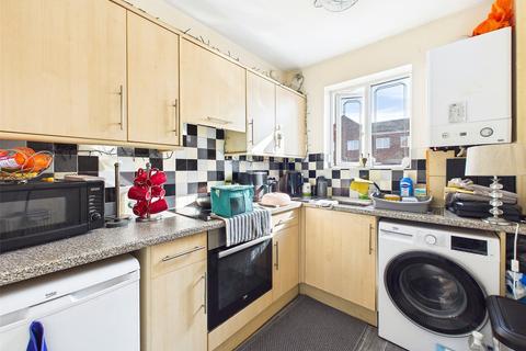 2 bedroom apartment for sale, Haslemere Court, Doncaster, South Yorkshire, DN5