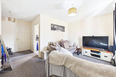 2 bedroom apartment for sale, Haslemere Court, Doncaster, South Yorkshire, DN5