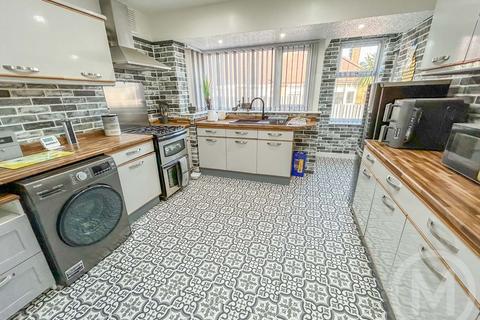2 bedroom semi-detached bungalow for sale, Skipton Close, Marton, FY4 4JY