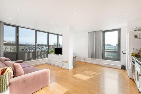 1 bedroom apartment for sale, New Park Road, London, SW2