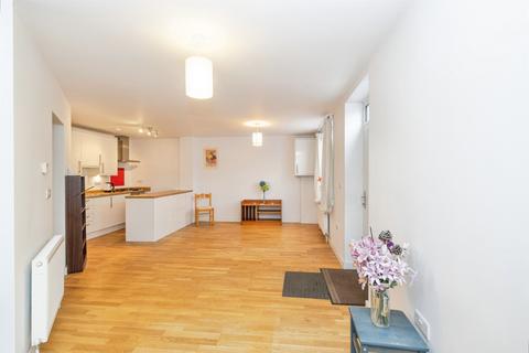 1 bedroom maisonette for sale, Percy Road, Watford