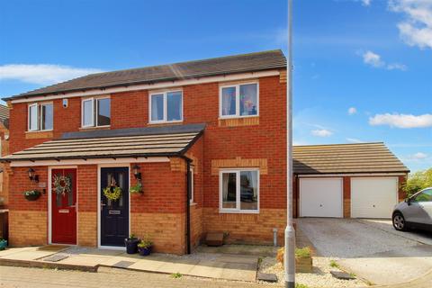 Fall Close, Barnsley, S70 6DJ