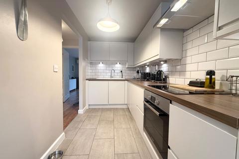 3 bedroom semi-detached house for sale, Jardine Close, Stourbridge DY8