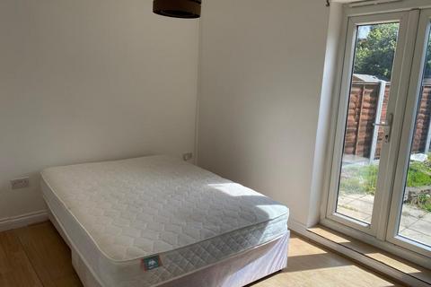 undefined, Ascot Gardens, Enfield EN3