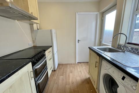 2 bedroom terraced house to rent, Lowther Street, Coventry, CV2