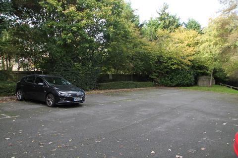 1 bedroom apartment to rent, Rowan House, Whyteleafe, CR3
