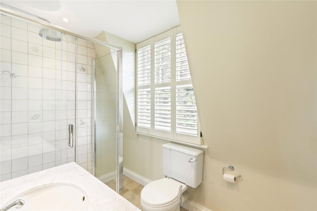 Ensuite To Bed 2