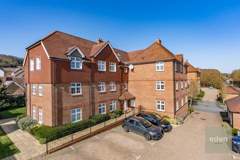 2 bedroom flat for sale, Germander Avenue, Halling, ME2