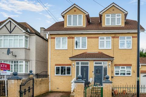 Rosedene Avenue, Streatham, London, SW16
