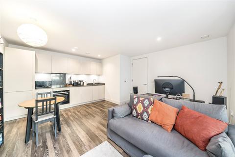 1 bedroom flat to rent, Moulding Lane, London, SE14