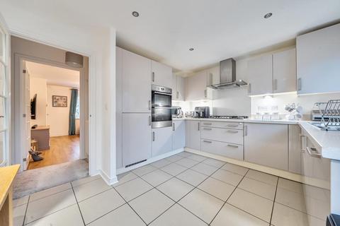 undefined, Tumbler Way,  Carterton,  OX18