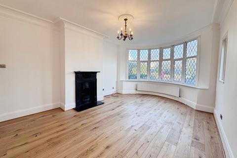 undefined, Chalkwell Avenue, Westcliff-On-Sea