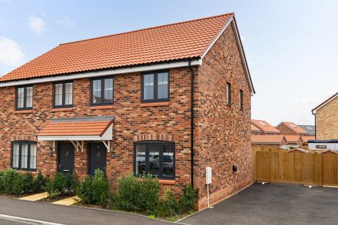 3 bedroom semi-detached house for sale, Rosemary Gardens, Kennett, CB8