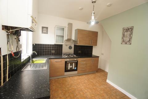 2 bedroom property to rent, Bateman Street, Horwich, Bolton, Lancashire, BL6