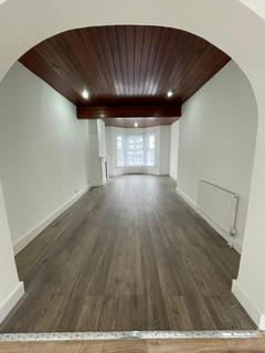 3 bedroom terraced house to rent, Ripley Road, Ilford, Essex, IG3