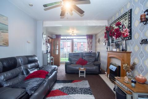 2 bedroom semi-detached bungalow for sale, Pilsworth Road, Heywood OL10