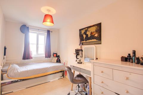 undefined, Lasborough Drive, Tuffley, Gloucester, GL4