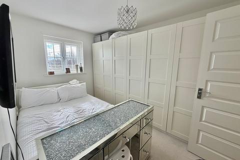 3 bedroom townhouse for sale, Beacon Hill, Keighley, BD22