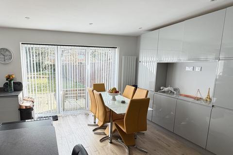 undefined, Fernhurst Road, Ashford TW15