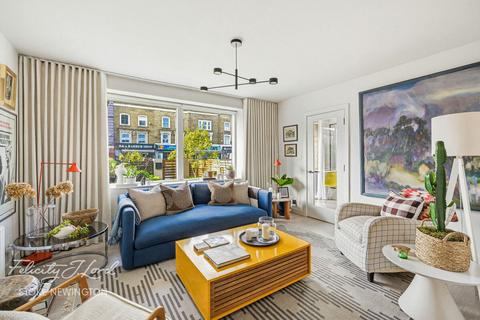 4 bedroom terraced house for sale, Green Lanes, London N4